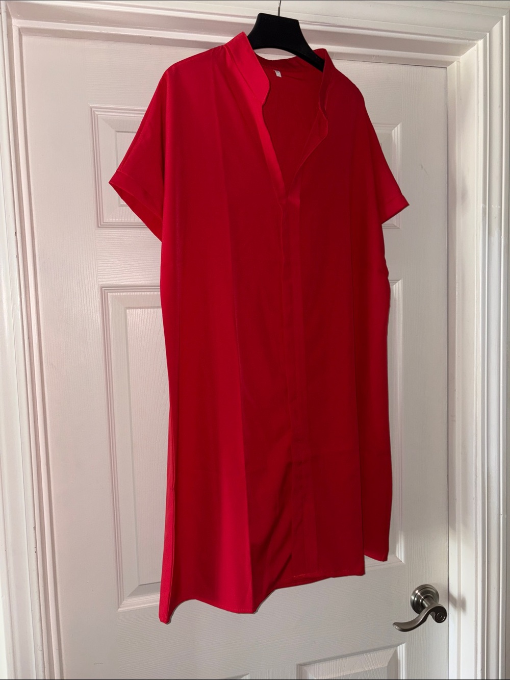Womens Red Short-Sleeve Casual Dress Classic V-Neck